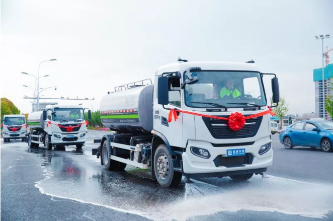 新时代中国城市美容师！Ezpay环境新能源环卫车可减排4.5万吨污染物